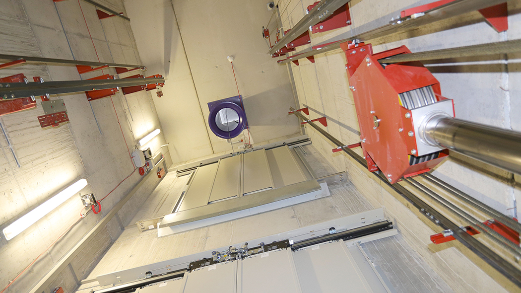 BlueKit system from D+H Mechatronic and Deutsche Telekom in an elevator shaft