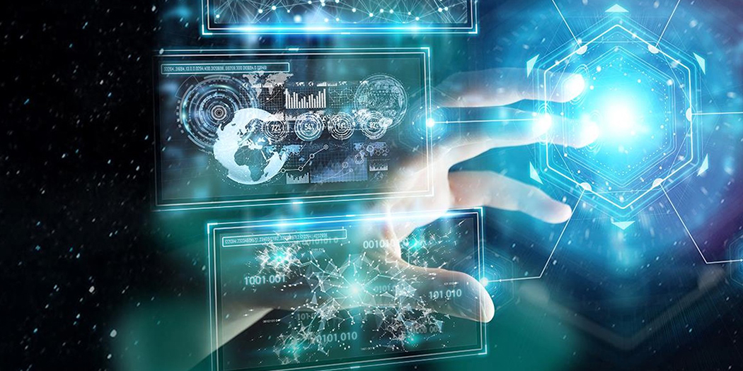 Hand bedient Touchscreen mit detaillierten Informationen zum IoT-Projekt