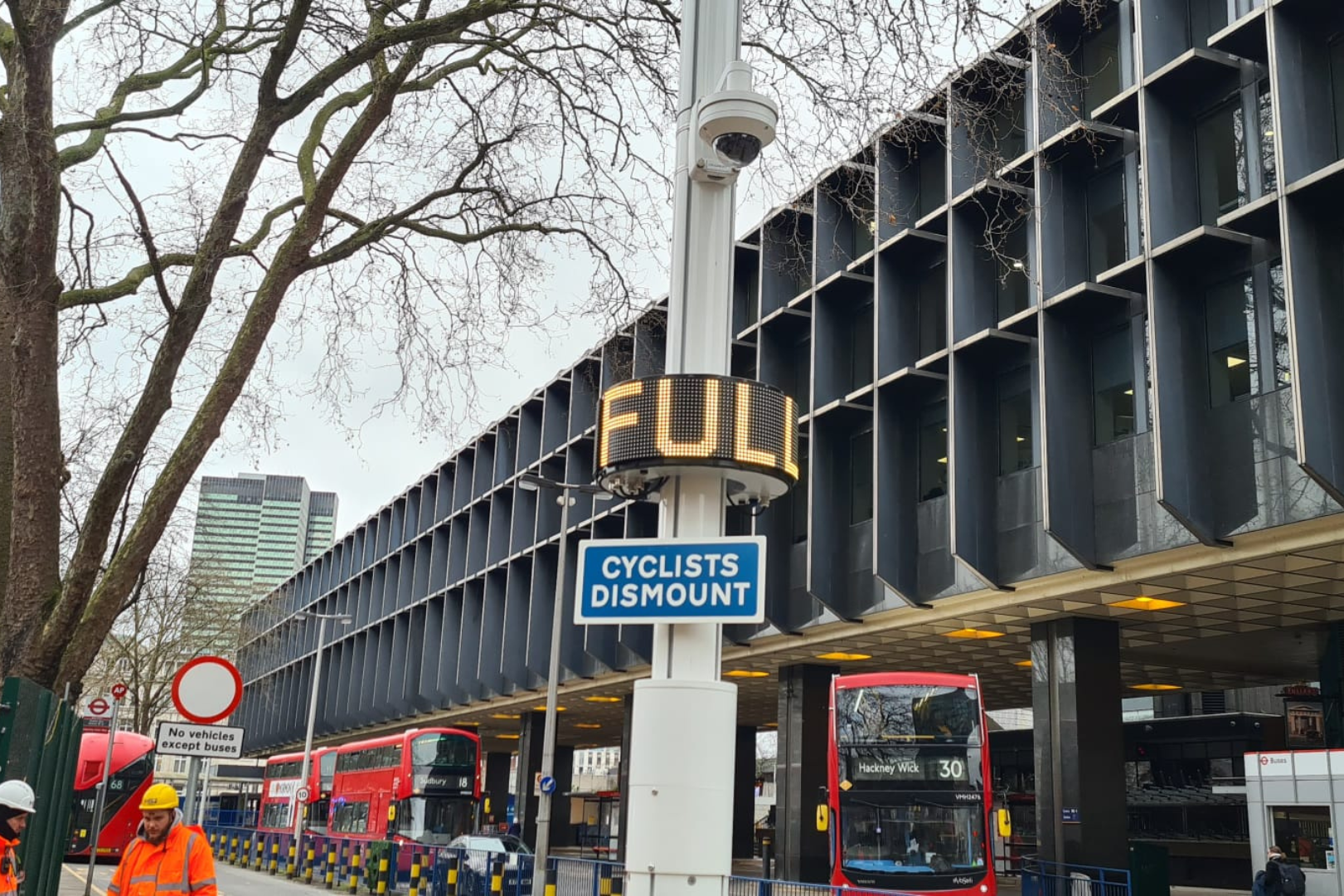 Smart Parking mit KI und IoT: Weniger Staus und CO2