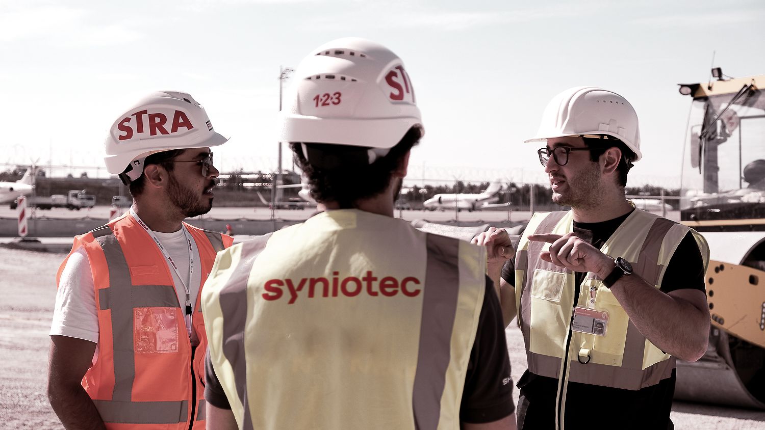 syniotec-Mitarbeiter auf der Baustelle