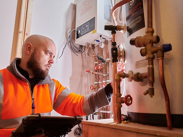 Building automation with sensors and IoT