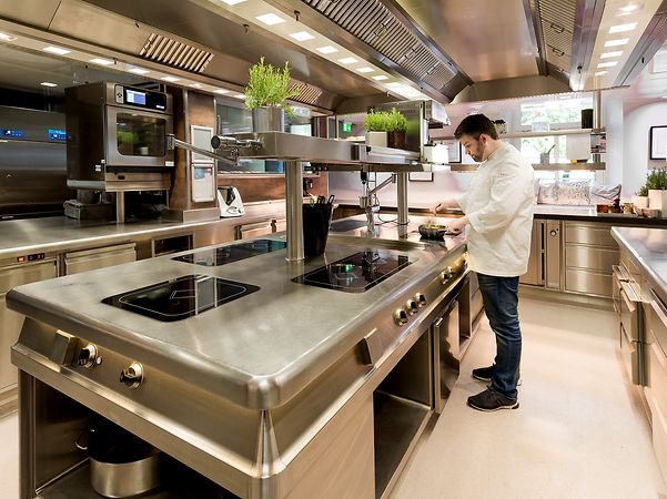 Gastronomy kitchen with MKN combi steamer with cooking program