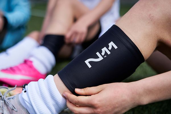 Leg with foot sensor and trainers