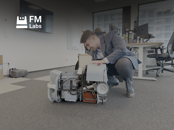 FM Labs logo