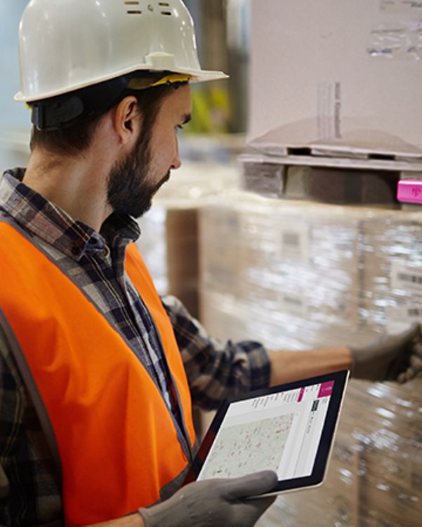 Warehouse employee during order picking.