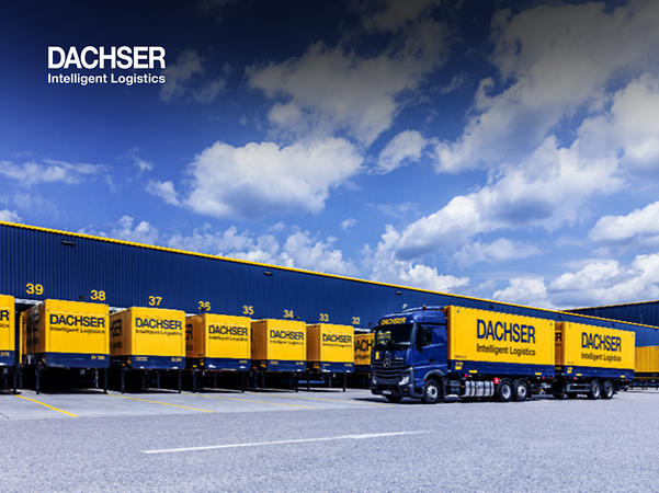 Dachser swap bodies in front of truck delivery gates